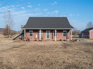 204 Meadows Ln, Pocola, OK 74902