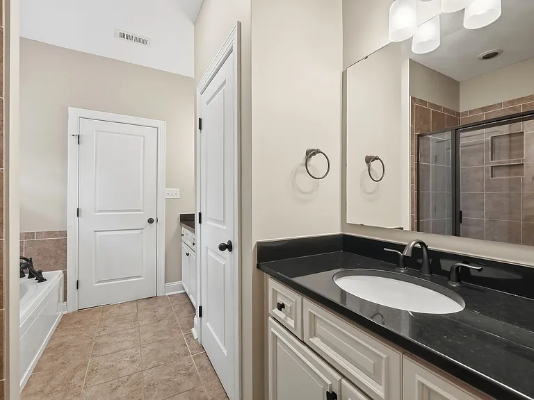 265 Heather Brook Cir — Photo 31