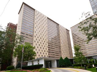 3950 N Lake Shore Dr APT 2330, Chicago, IL 60613