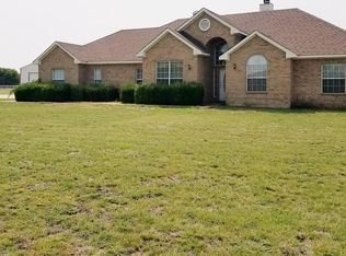 269 County Road 4444, Trenton, TX 75490