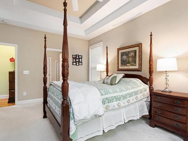 2828 Waterpointe Cir — Photo 28