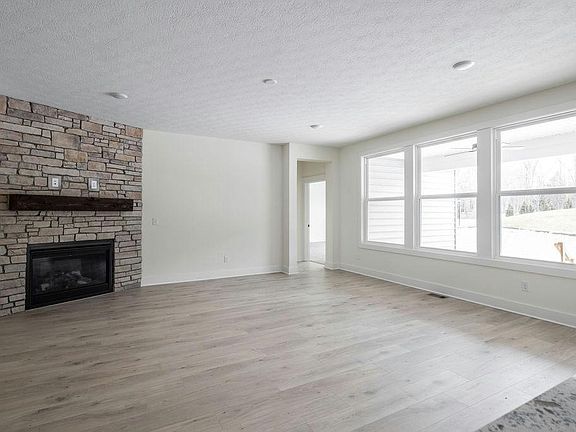 Hialeah family room