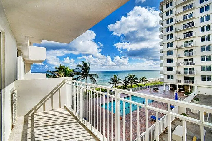 3221 S Ocean Blvd #207 — Photo 16