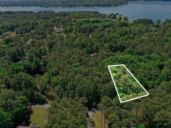 1490 Snug Harbor Dr #23, Greensboro, GA 30642