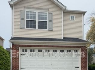 221 Danesway Dr, Holly Springs, NC 27540