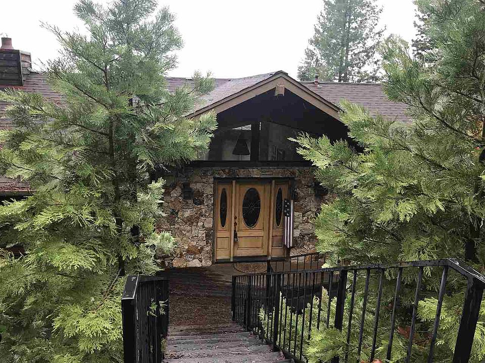 1st image of 749 Lassen View Dr