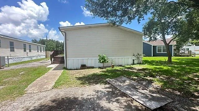 515 Cruse Dr — Photo 3