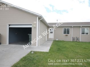 1206 White Water Ave, Cody, WY 82414