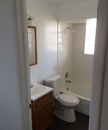4th image of 1712 Joppa Ave APT 1