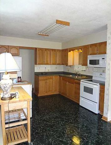 1st image of 3025 Woodland Hills Ave