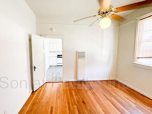5th image of 3931 Prytania St #3931
