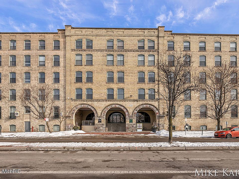 1st image of 940 Monroe Ave NW Unit 543