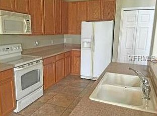 3rd image of 13219 Phoenix Dr