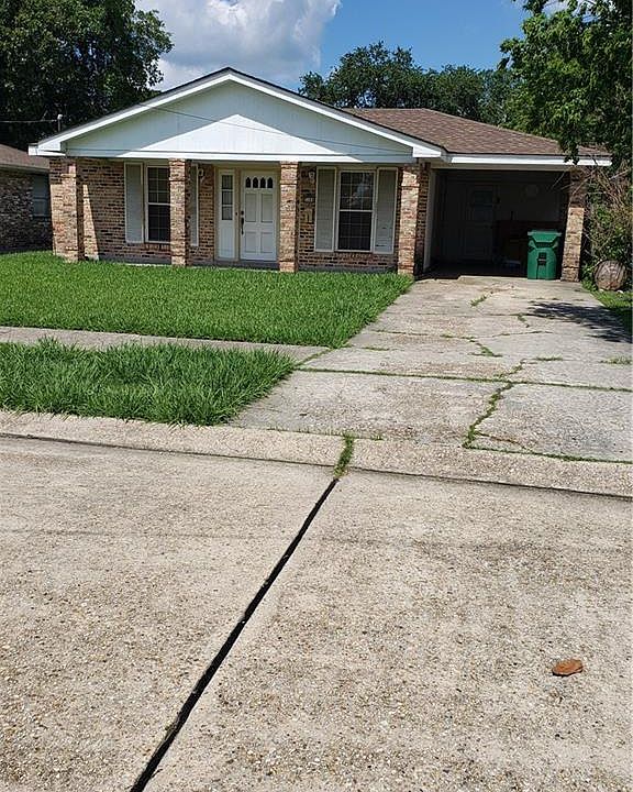 1st image of 2104 Giaise St