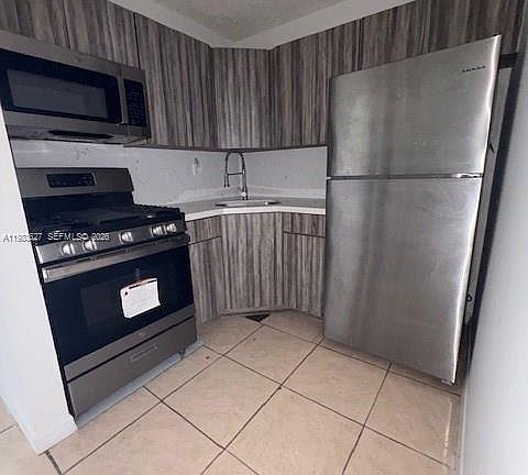 4th image of 70 NE 202nd Ter APT T12