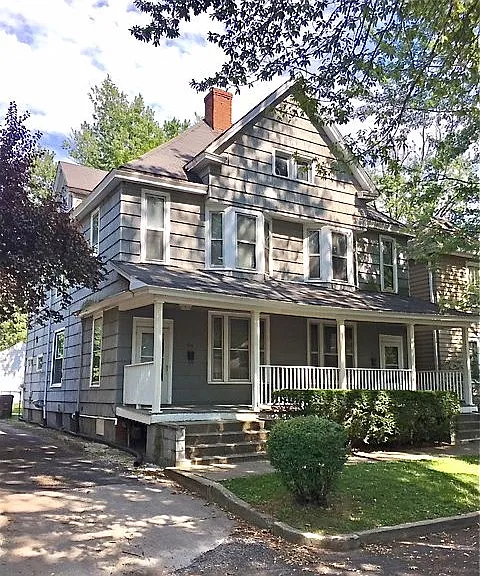 406 N Glenwood Ave — Photo 1