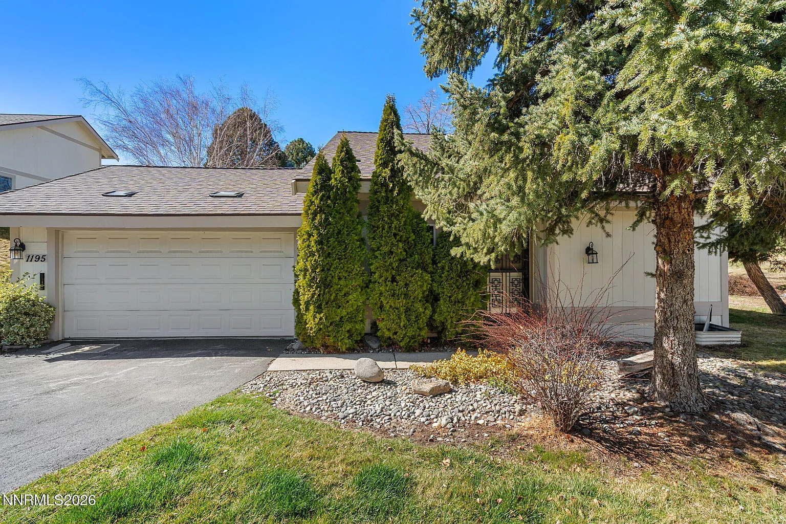 1195 Wagon Wheel Cir photo 1