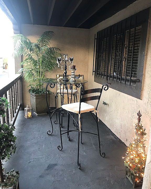 1st image of 2921 Calle Grande
