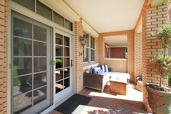 Sold by Keller Williams City Life Realty | media 10