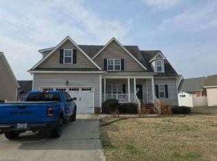 1216 Spring Forest Dr, Rocky Mount, NC 27803