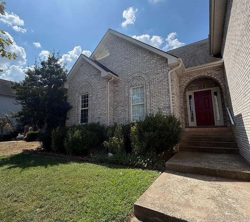1340 Allmon Dr