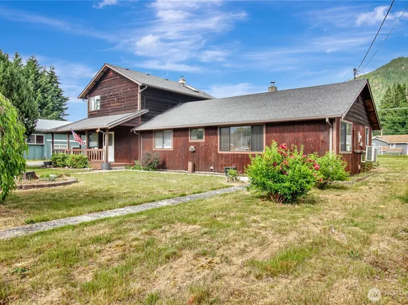 930 Commercial Avenue, Darrington, WA 98241