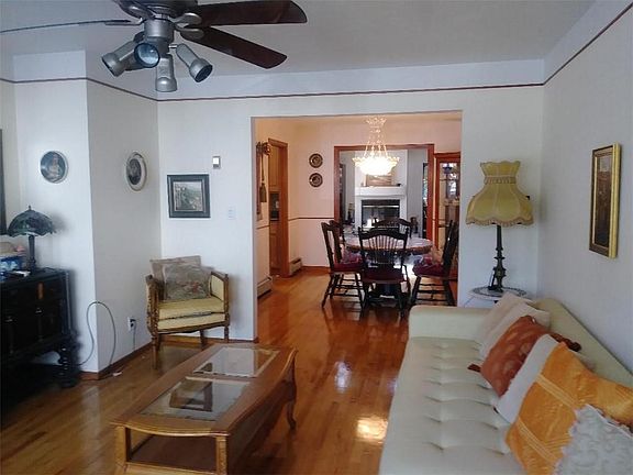 5th image of 112 Ontario Ave