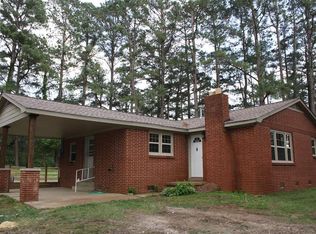 1055 Flatwoods Rd, Camden, TN 38320