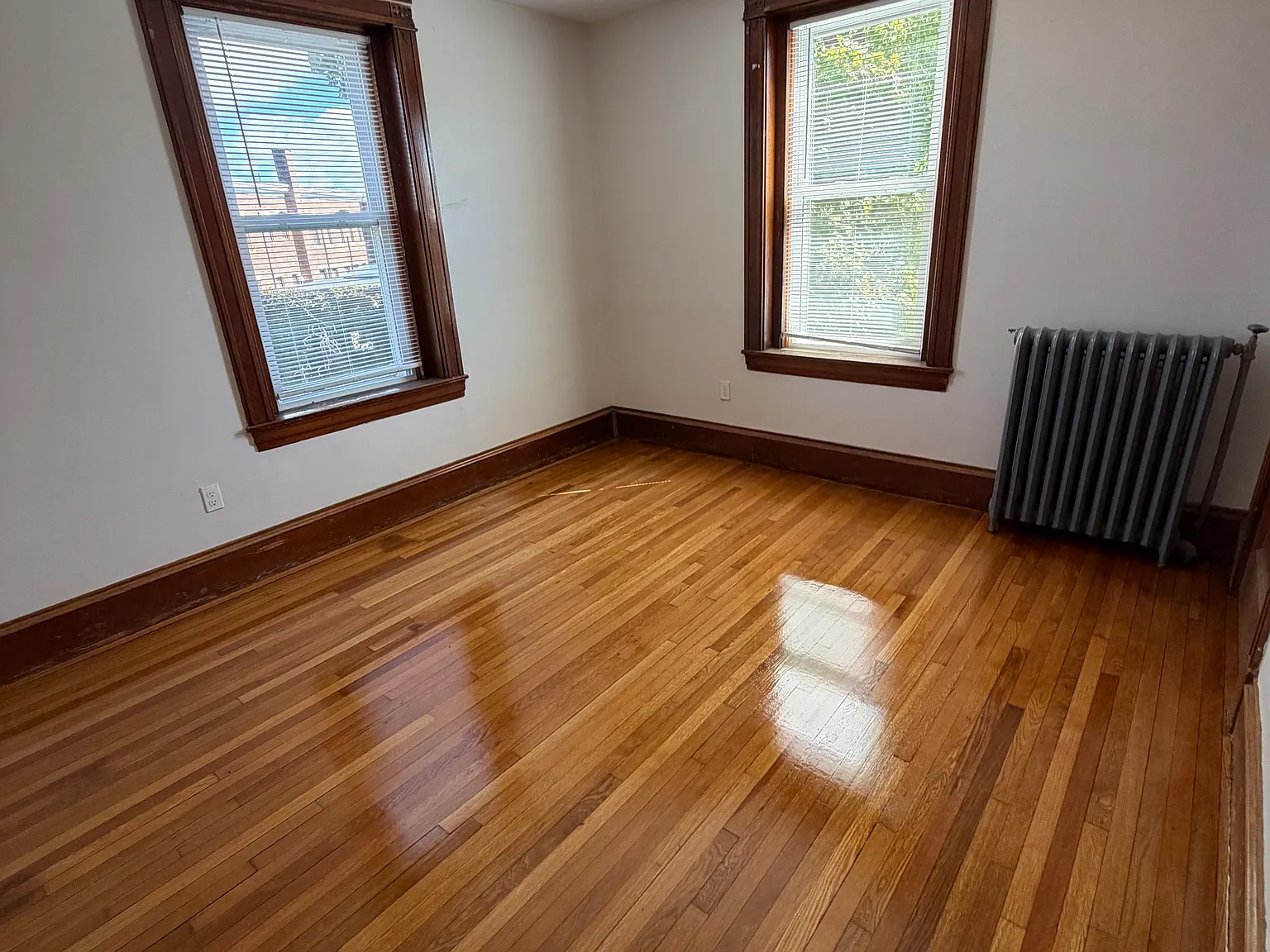 264 Washington St — Photo 2