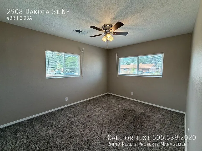 2908 Dakota St NE — Photo 9