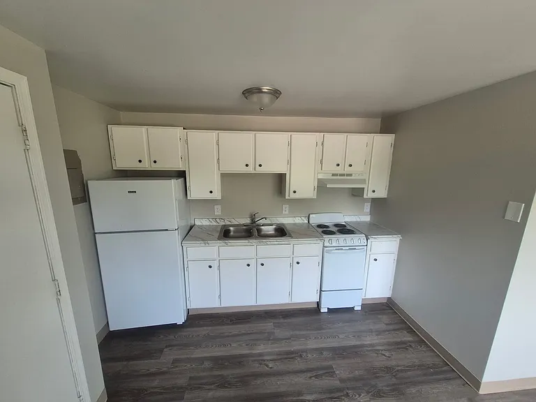 6281 Robinson Rd #8 — Photo 1