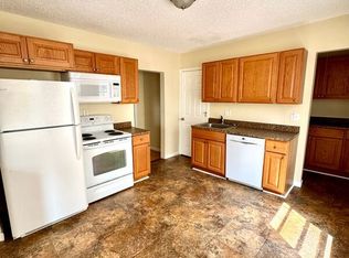 15 Casimir St #2, Westfield, MA 01085