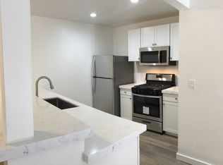 1625 Laguna St APT 11, Santa Barbara, CA 93101