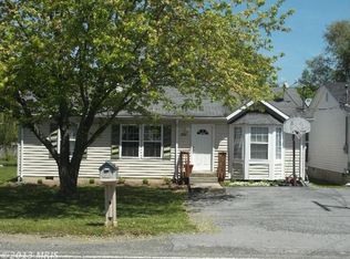 202 Warm Springs Ave, Martinsburg, WV 25404