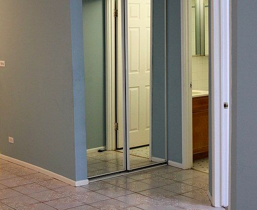 3rd image of 1227 S Harlem Ave APT 201