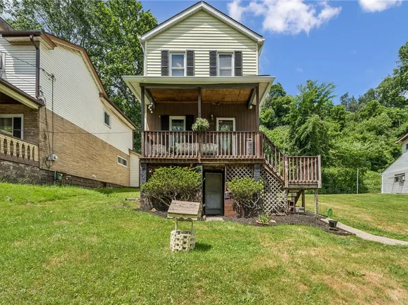 1110 Creek St, Homestead, PA 15120