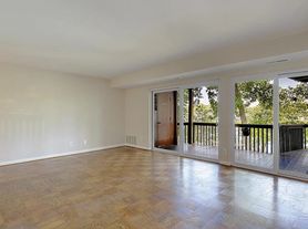 756 Fairview Ave, Annapolis, MD
