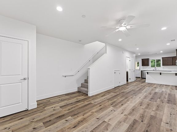 5th image of 3025 Havencove Way