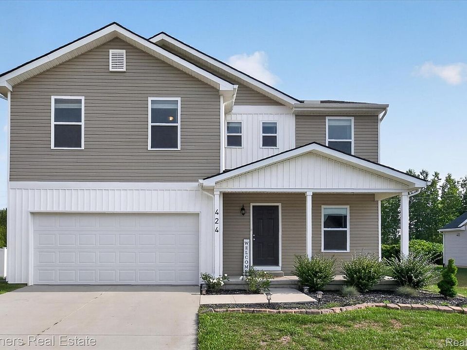 1st image of 424 Saddlebrook Dr