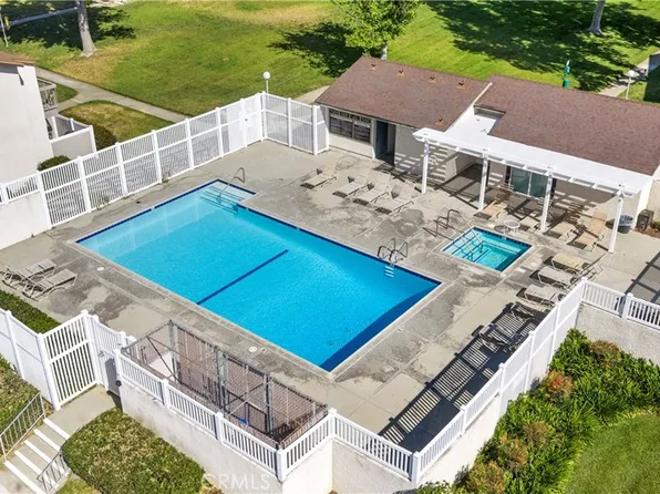 8990 19th St APT 348, Rancho Cucamonga, CA 91701