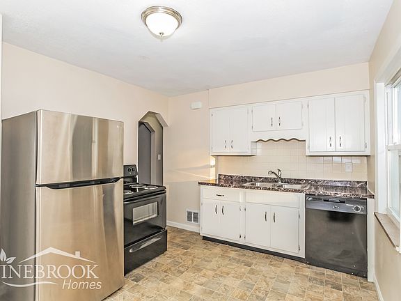 5th image of 8353 Lyness Dr