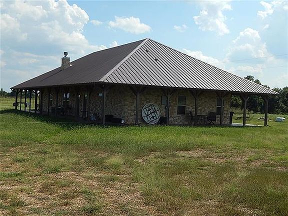 3rd image of 2407 County Road 4901