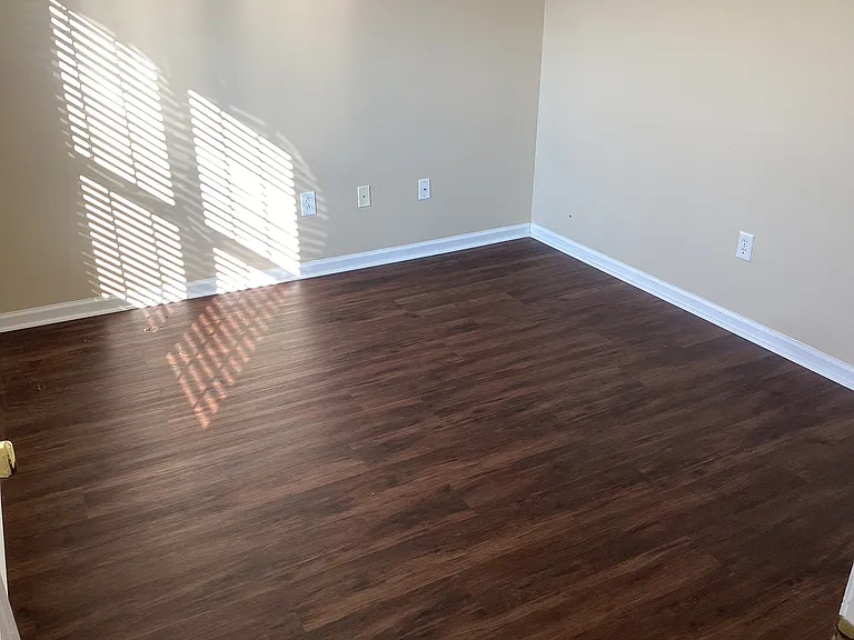8565 Chloe Ln — Photo 13
