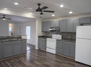 1012 Walnut Grove Ln, Farmington, MO 63640