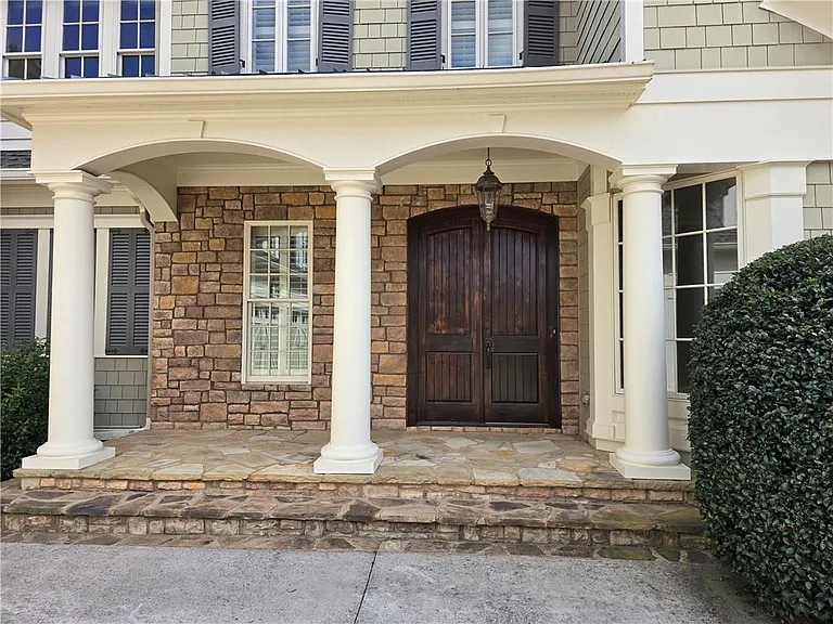 1462 Georgia Club Dr — Photo 4
