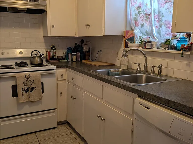3119 Tom Green St #2 — Photo 6