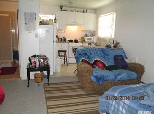 322 Columbus Ave, West Babylon, NY 11704