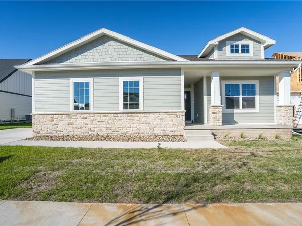 312 SW 17th St, Ankeny, IA 50023