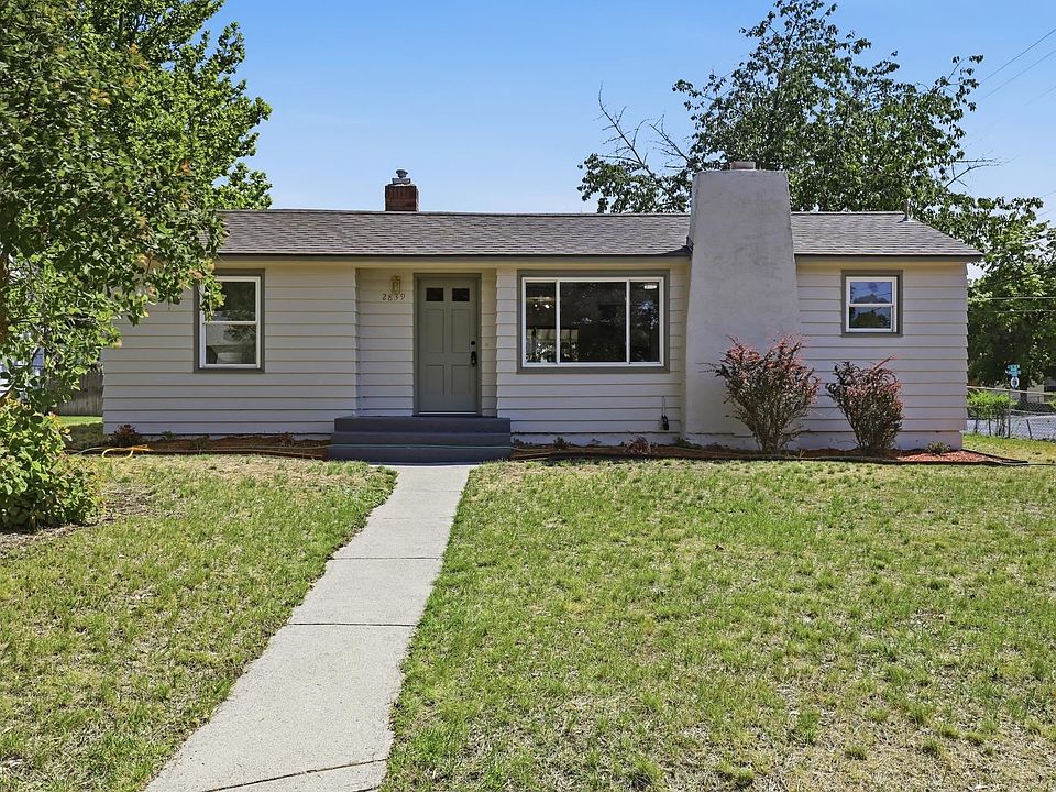 1st image of 2839 W Sanson Ave