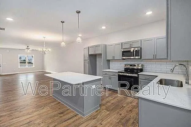 136 Crest Pointe — Photo 3